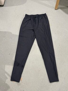 Outdoor Voices Navy-Black Slim Drawstring Joggers